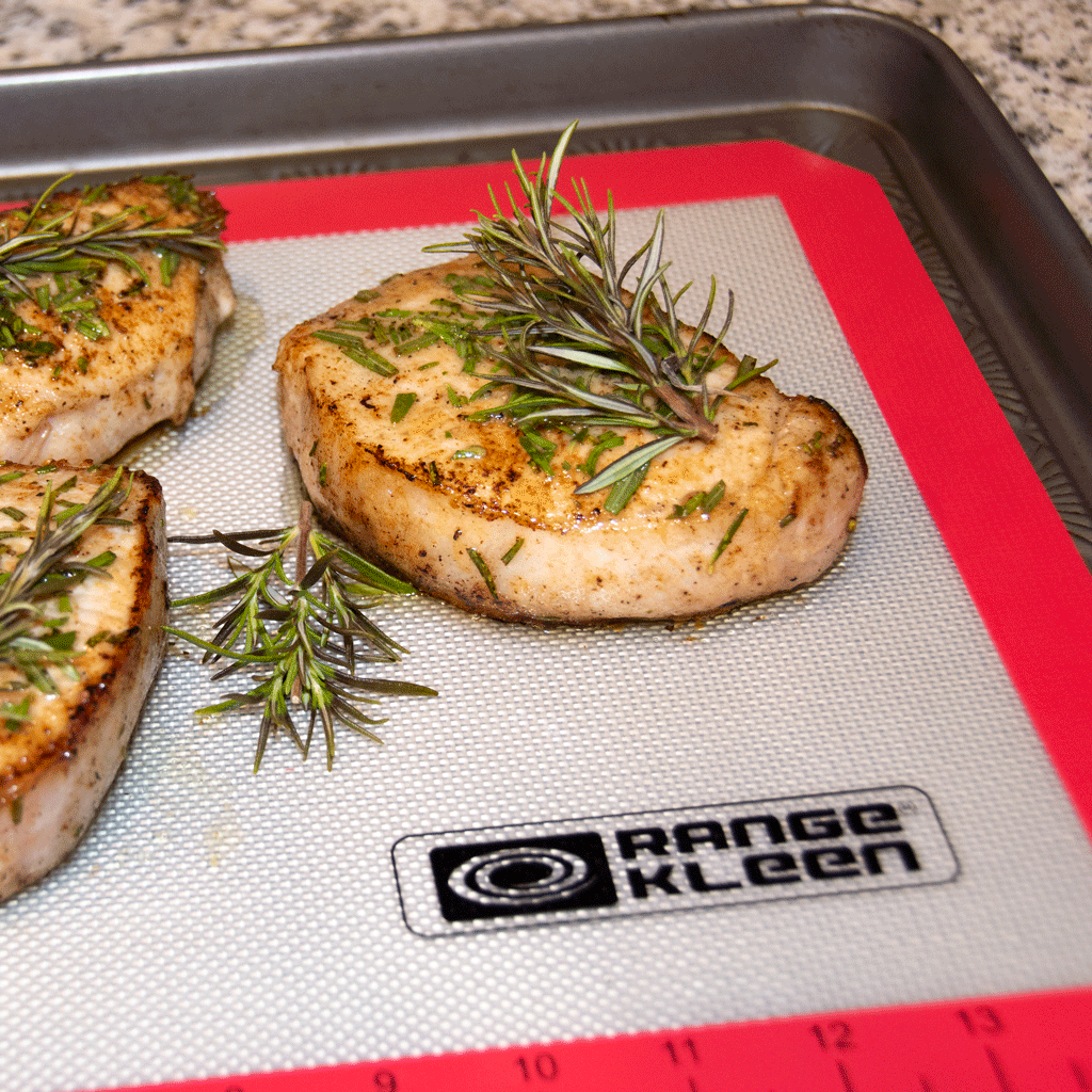 Leave Your Silicone Baking Mat In The Oven For Easy Clean Up