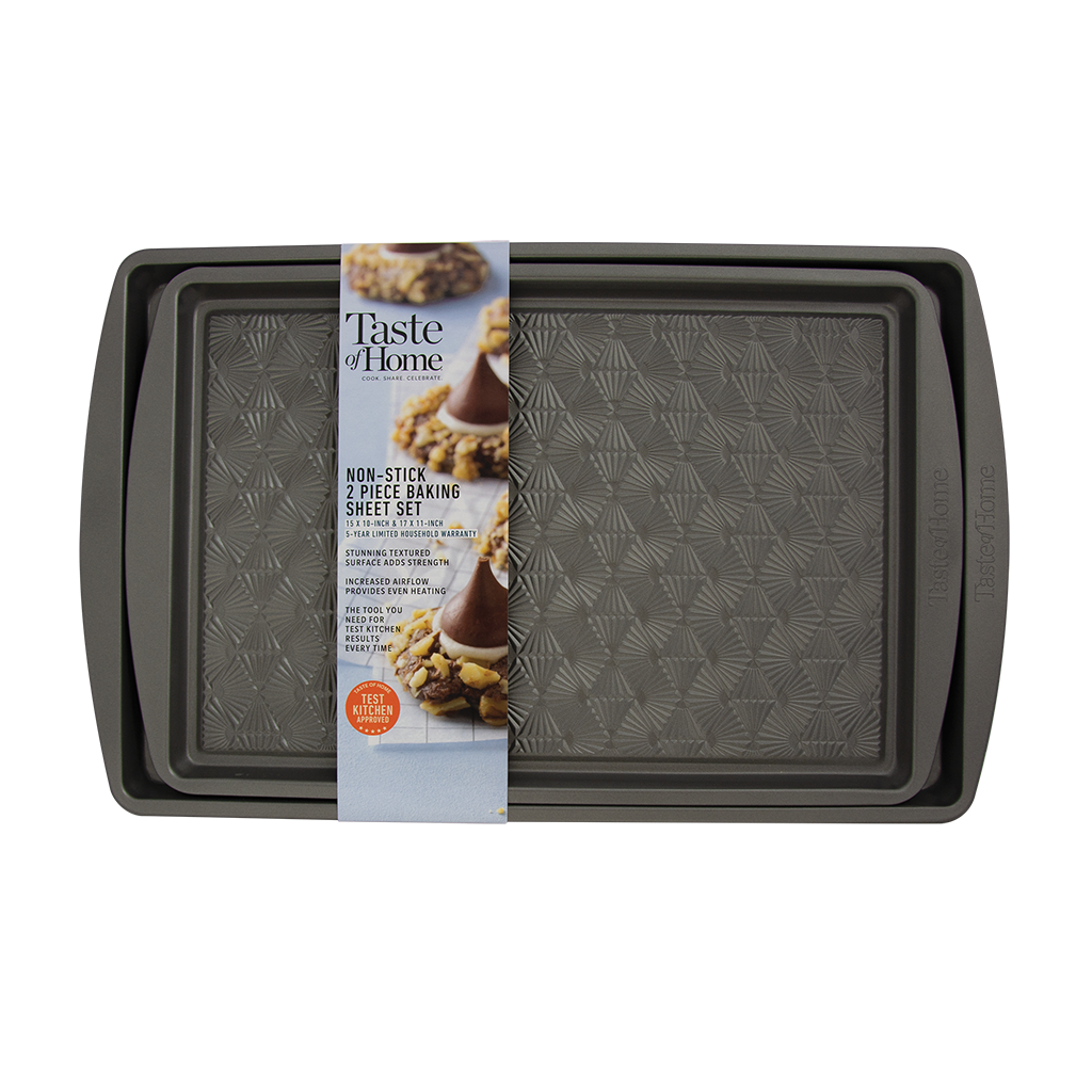  Wilton Perfect Results Premium Non-Stick Bakeware Cookie Baking  Sheets Set, 2-Piece, Steel: Home & Kitchen